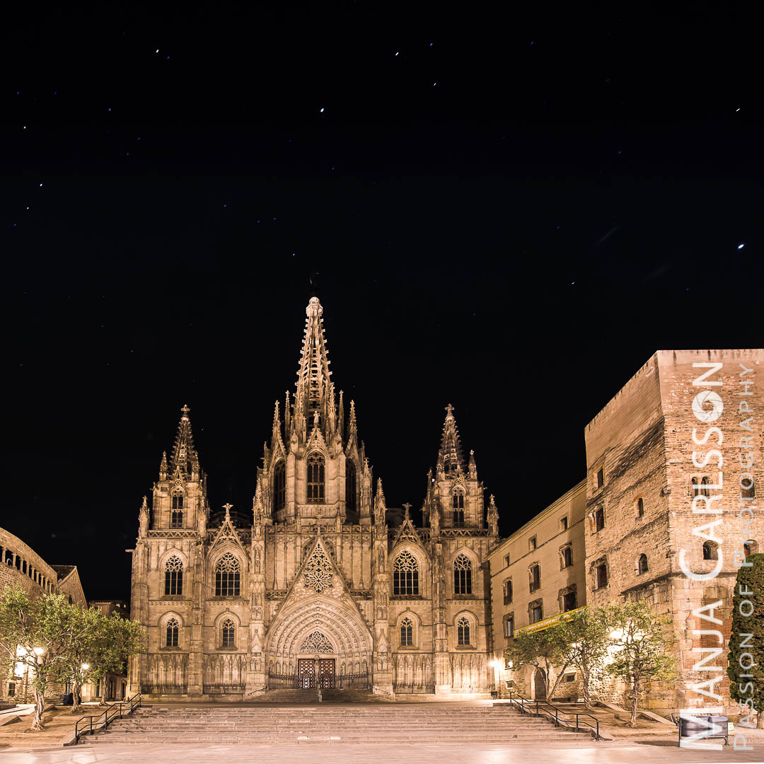 Barcelona Kurztrip Fotospots Nacht - Catedral de Barcelona unterm Sternenhimmel