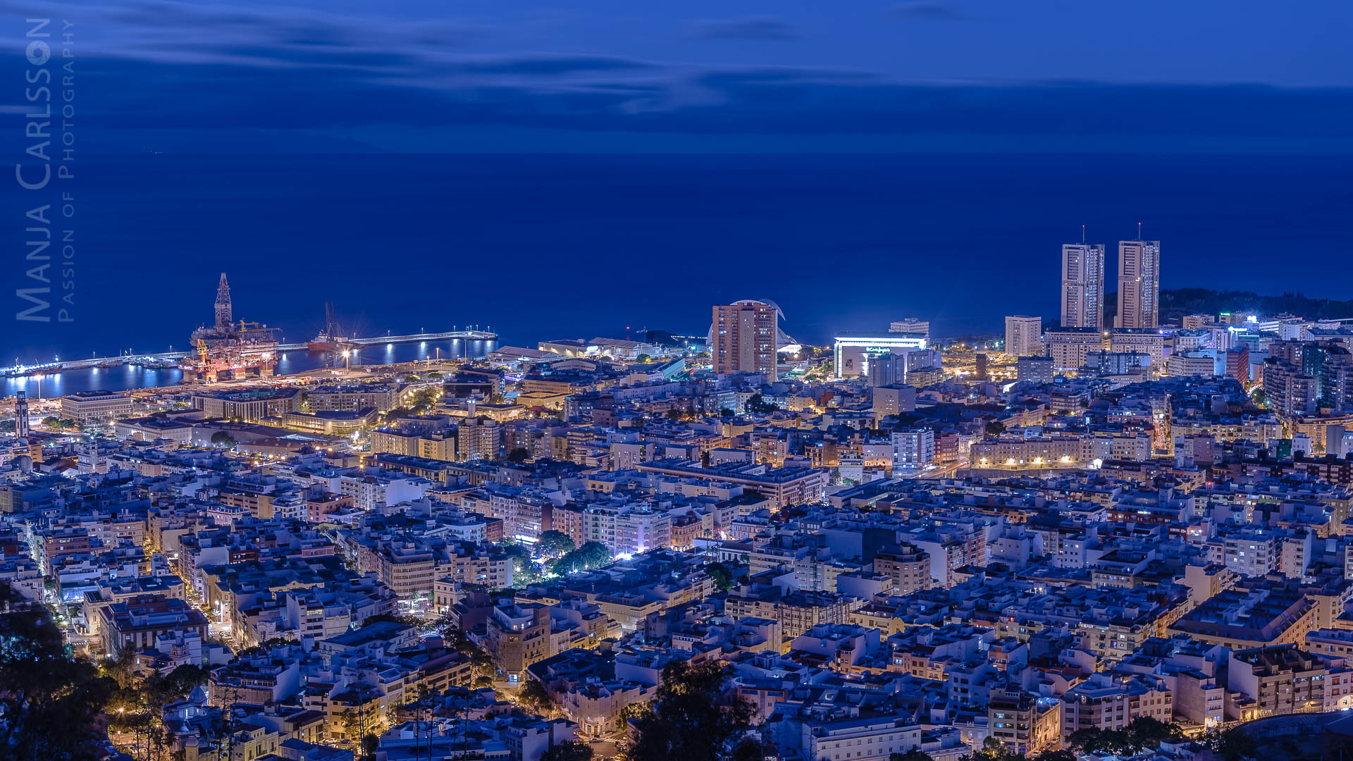 Blick auf Santa Cruz de Tenerife - Hafen bis Torres (Hochhäuser)
