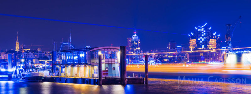 Blue Port Hamburg 2017 - DESY Laser - Elbphilharmonie