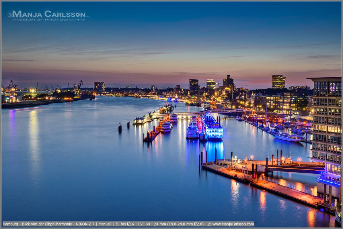 Hamburg - Blick von der Elbphilharmonie - in der Nacht