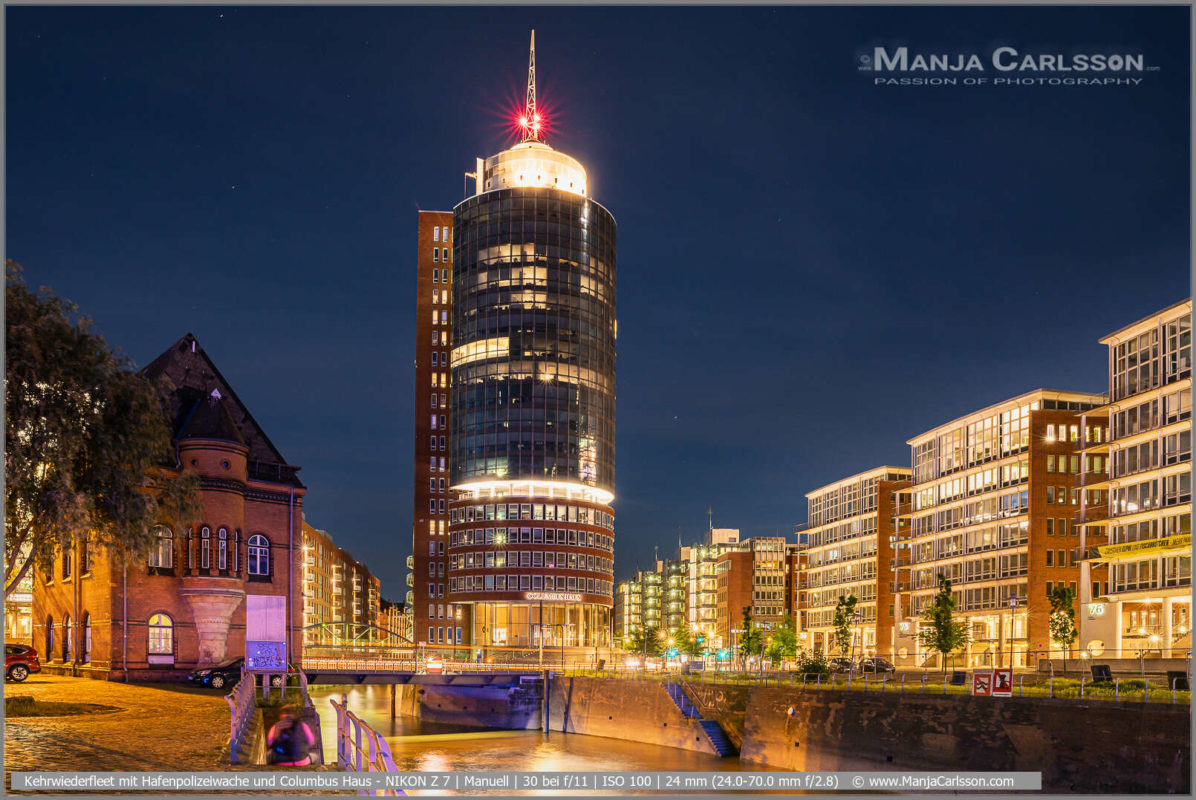 Kehrwiederfleet mit Hafenpolizeiwache und Columbus Haus